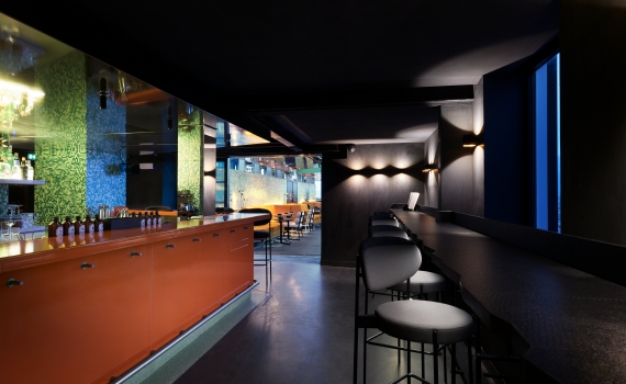 CUT ARCHITECTURES - SKY BAR
