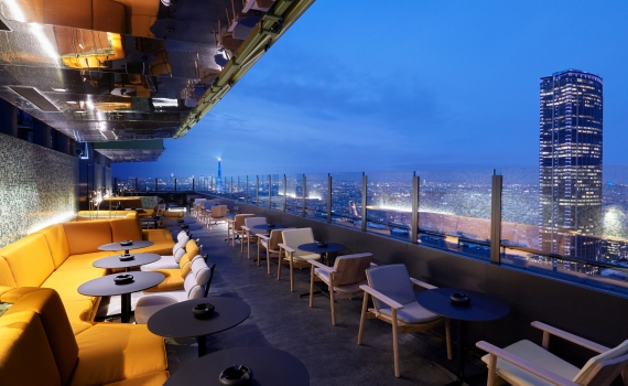 CUT ARCHITECTURES - SKY BAR