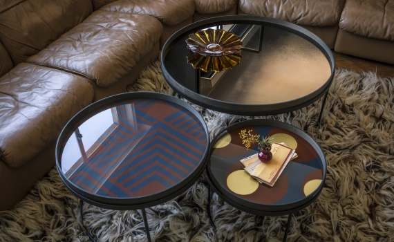 Bronze round mirror table tray